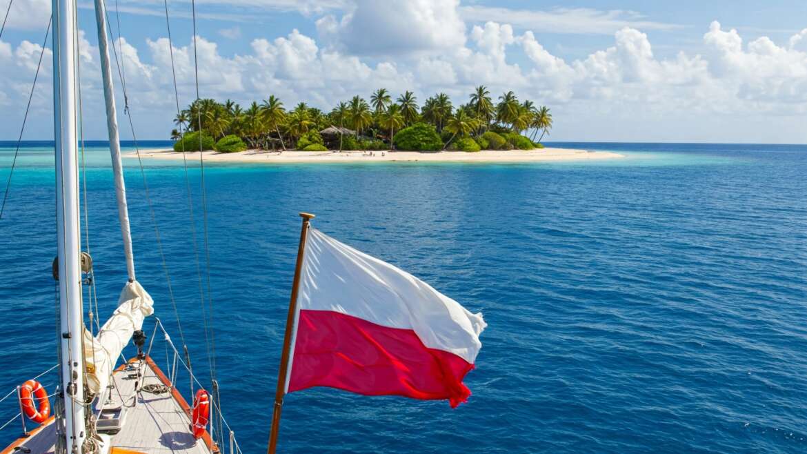 Escape IVC Headaches: Polish Yacht Registration for Your South Pacific Sailing Adventure